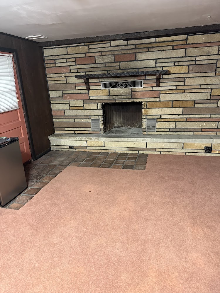 Advance Chimney Sweeps Inc offering chimney services in Uniontown
