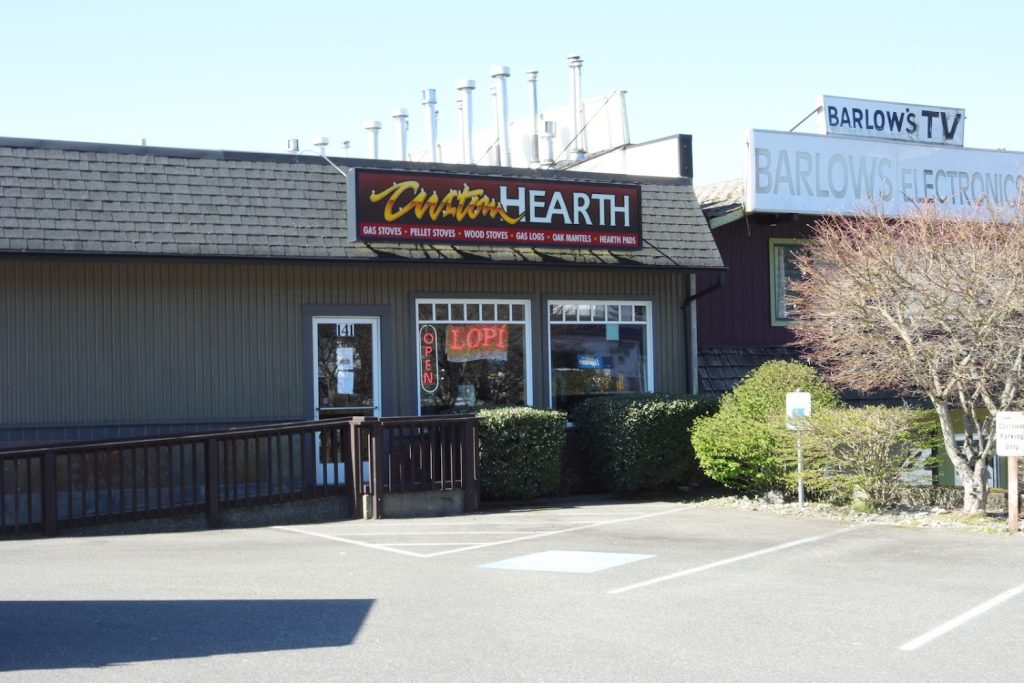 Custom Hearth Fireplaces & Stoves offering chimney services in Poulsbo