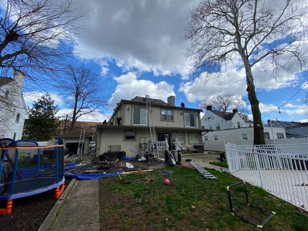 Everest Roofers offering chimney services in Garfield