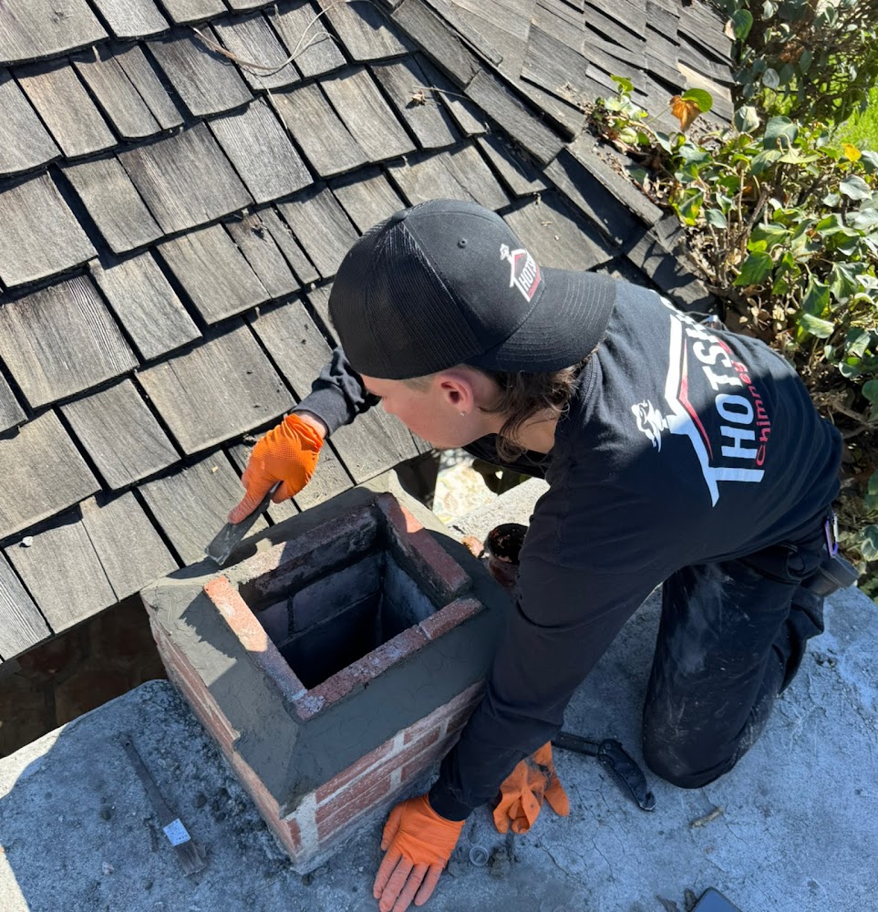 Hotshot Chimney Sweep offering chimney services in Redlands