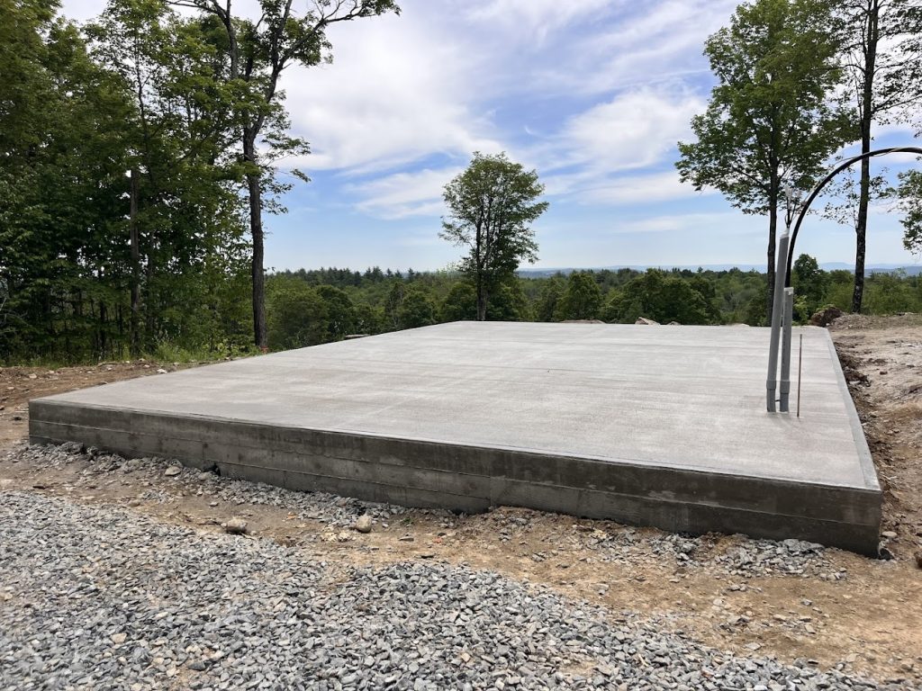Tailblock Concrete LLC offering chimney services in Putney